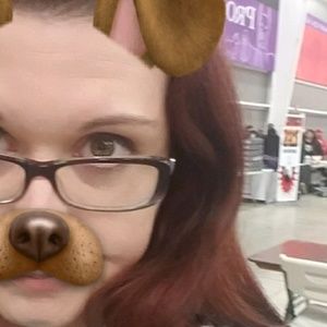 Meet your Posher, Deanna